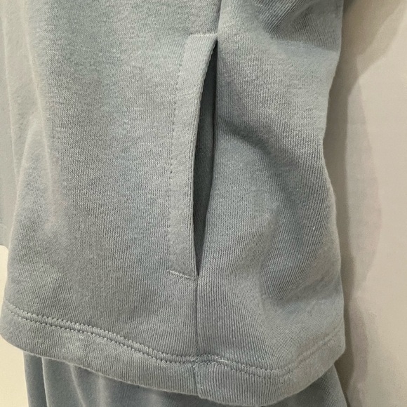 Under Armour Kids Matching Set in Light Gray NEW - Picture 11 of 12